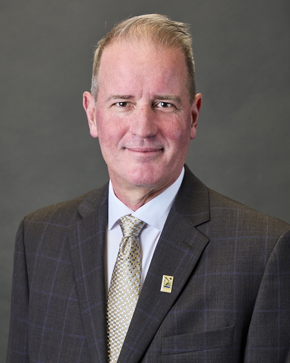 Mike Kozlowski official photo